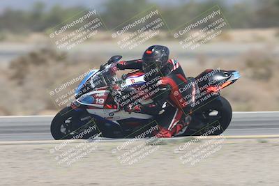 media/Sep-20-2025-Race Pace (Sat) [[d4e1b33f4d]]/Non Verified/Turn 15 Inside Pans (1210pm)/